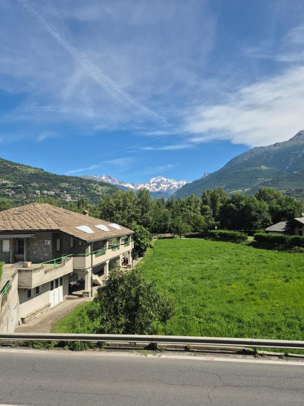 Ospitalita, Natura, Sport A Due Passi Da Aosta Kültér fotó